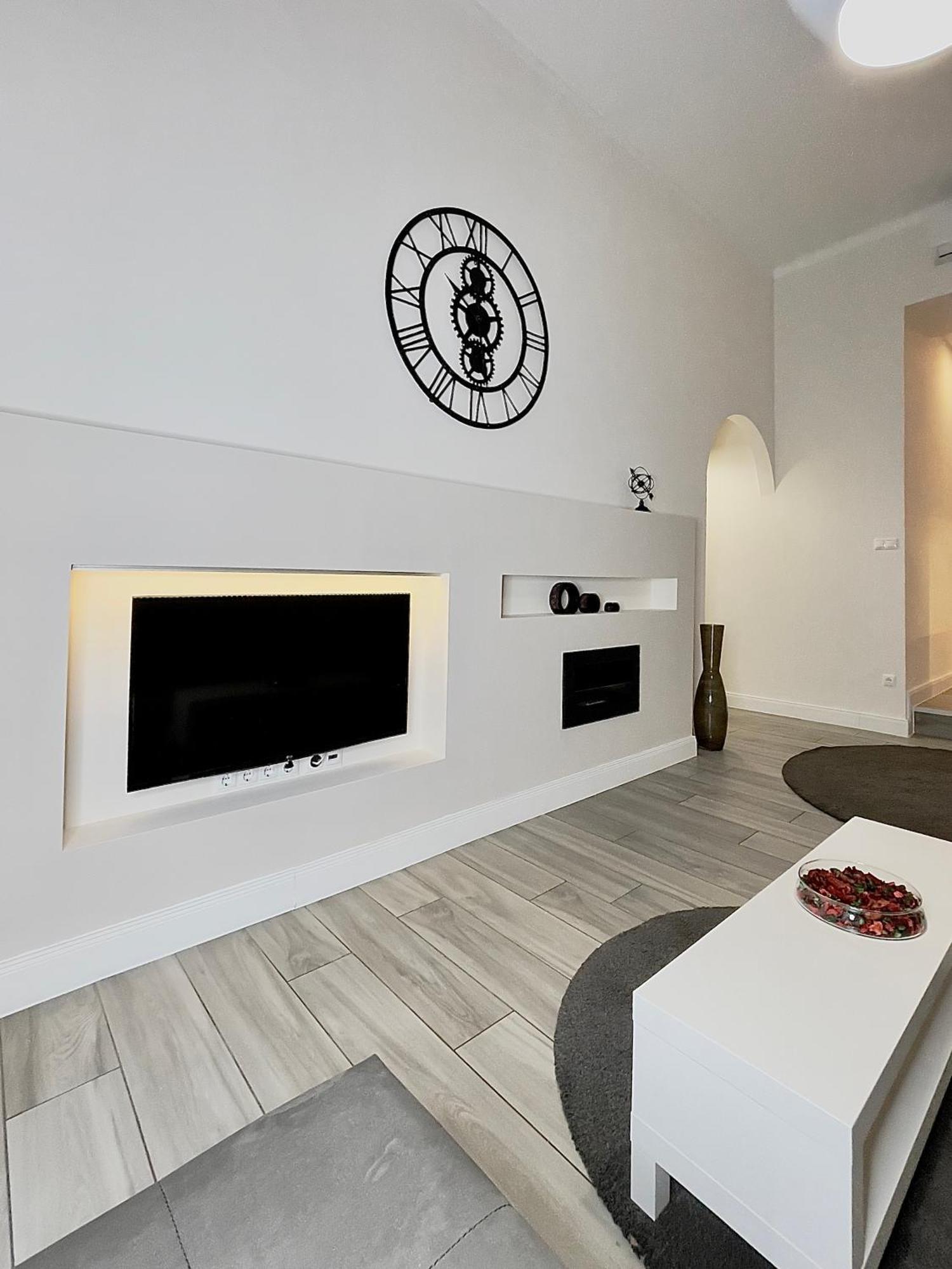 Trigon Palace Apartment Budapest Ngoại thất bức ảnh