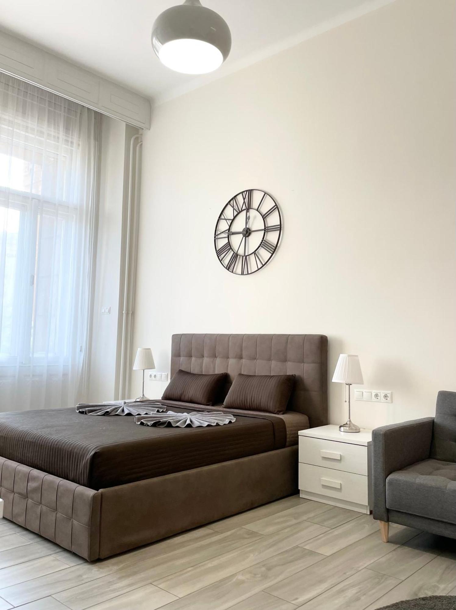 Trigon Palace Apartment Budapest Ngoại thất bức ảnh